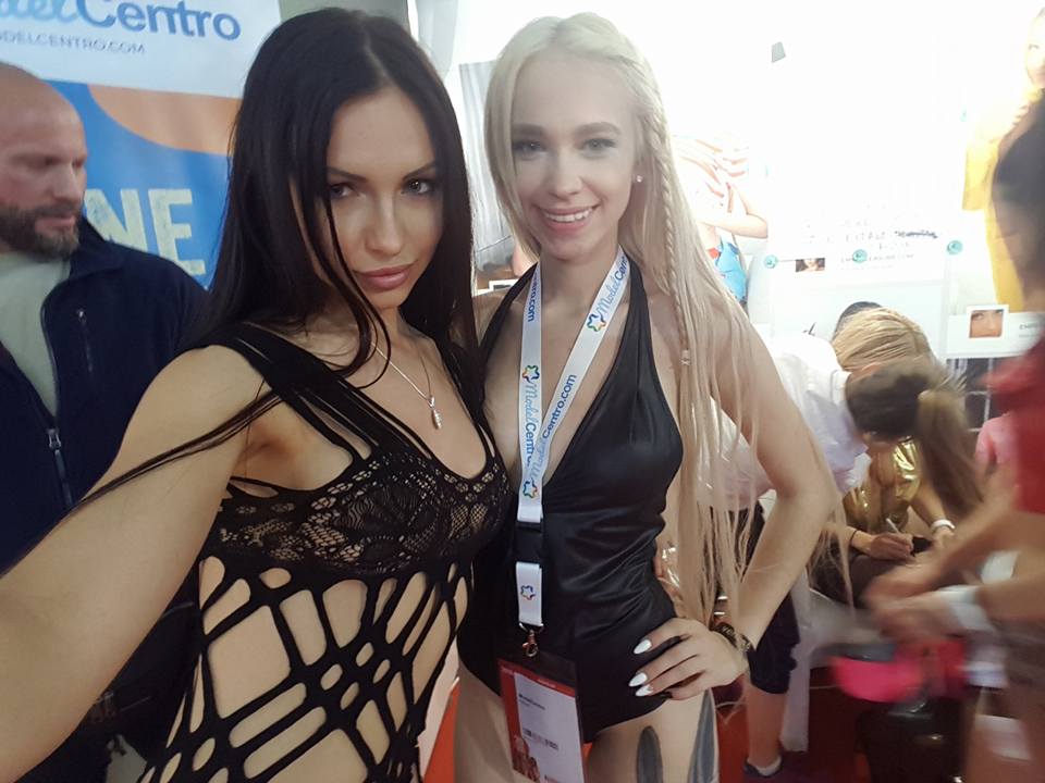 Частная жизнь питерской порно актрисы Саши Роуз секс фото и порно фото